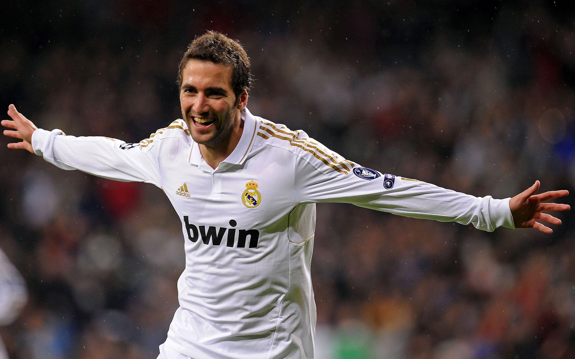 开云体育APP下载-压哨绝杀与终场逆转，胜利只属于能在最后一秒保持清醒的人